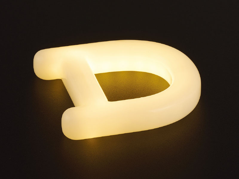 LEDアクリル・チャンネル文字2