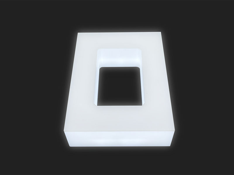 LEDアクリル・チャンネル文字22