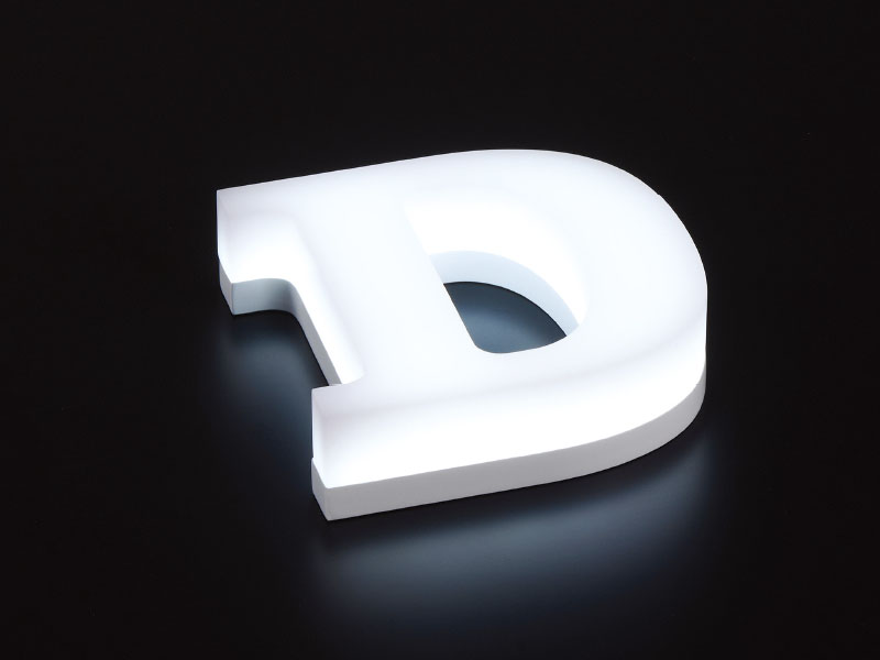 LEDアクリル・チャンネル文字9